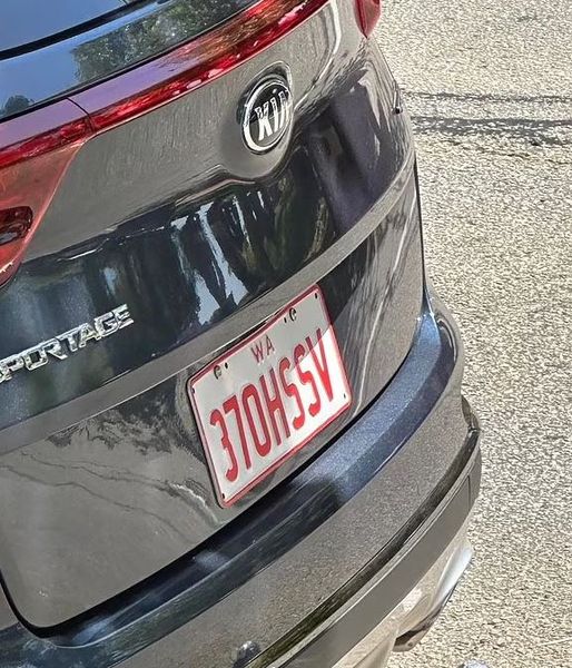 HT6. Absolutely Hilarious License Plates We’ve Seen In A While